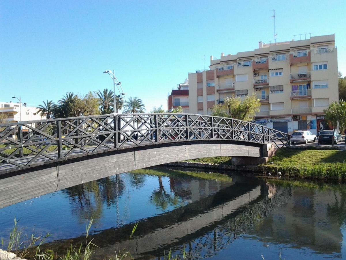 Primera línea en Playa Sur. Plaza Constitución Peníscola Exterior foto
